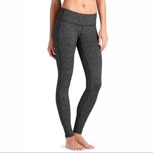 Athleta Herringbone Black and White Legging Size XS